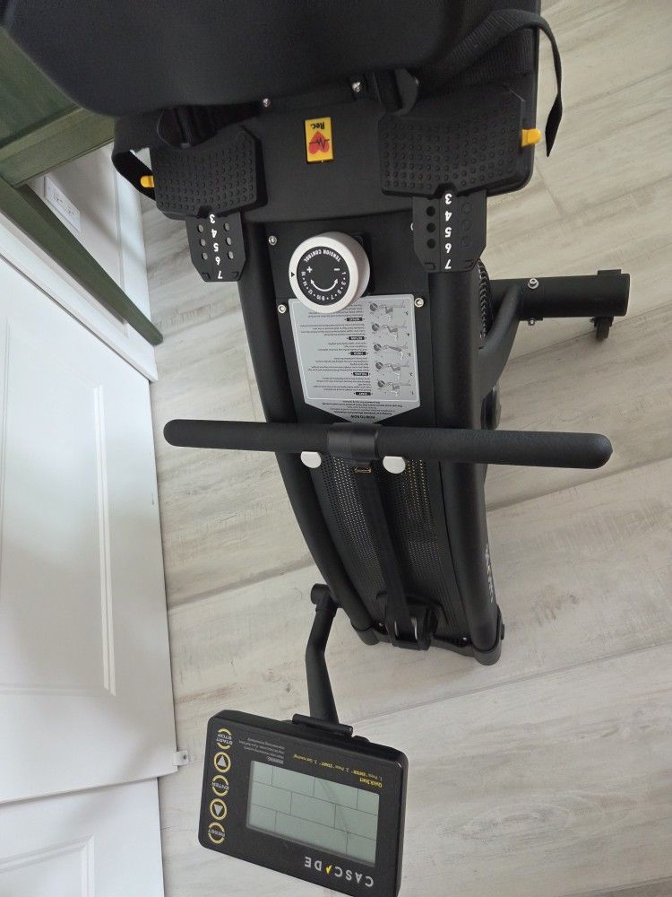 Cascade Rowing Machine