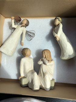 3 Willow Tree Figurines 