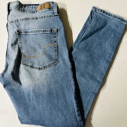 Signature Levi Strauss Womens Jeans Size 8