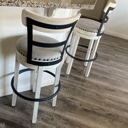 Bar Stools 