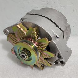 Powermaster 47297 Smooth Look Alternator, 150A, V-belt, Fits Chevy,1/3 Wire Natu