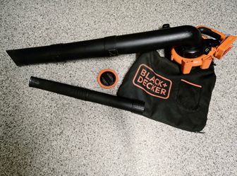 Leaf vacuum