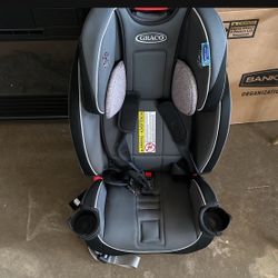 Graco Baby Car Seat (3 In 1) 