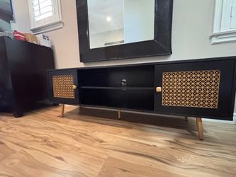 JYED DECOR Mid Century Modern TV Stand for 65” TV – Black & Gold