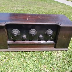 1910 WURLITZER RADIO
