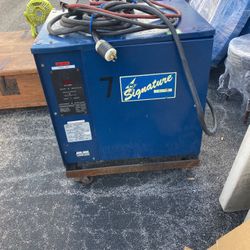 Forklift Charger Model 3 CR18 1050 R