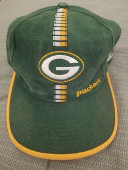 Vintage Green Bay Packers Logo Athletic Strapback Hat 