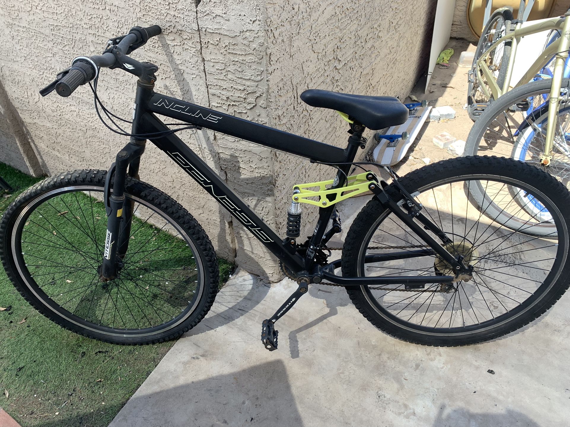 Set Of Three Bicycles $75 for Sale in Glendale, AZ - OfferUp