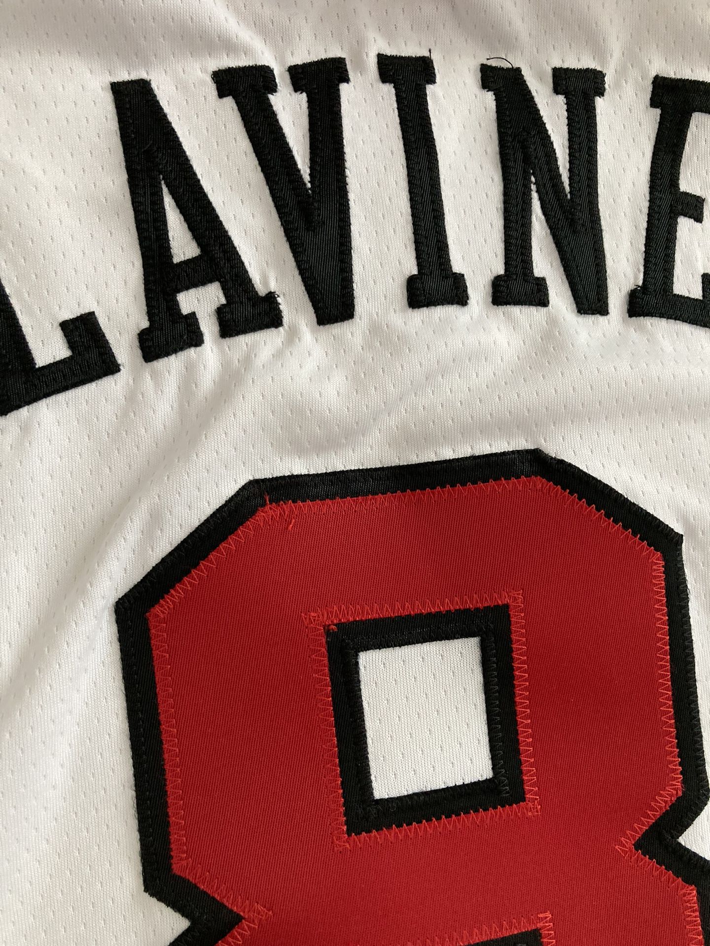 New Unisex Chicago Bulls Zach LaVine Nike White 2022/23 Swingman Jersey XL Fan shop