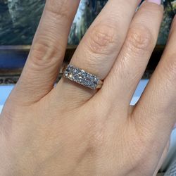 14K yellow gold natural sapphire and diamonds beautiful ring