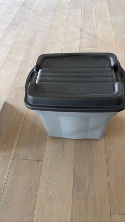 Storage container 22 Gal/ 83 L