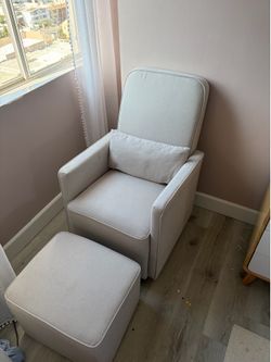 LIKE NEW 360° Swivel Glider Chair w/ Ottoman for nursery & living room - rocking chair