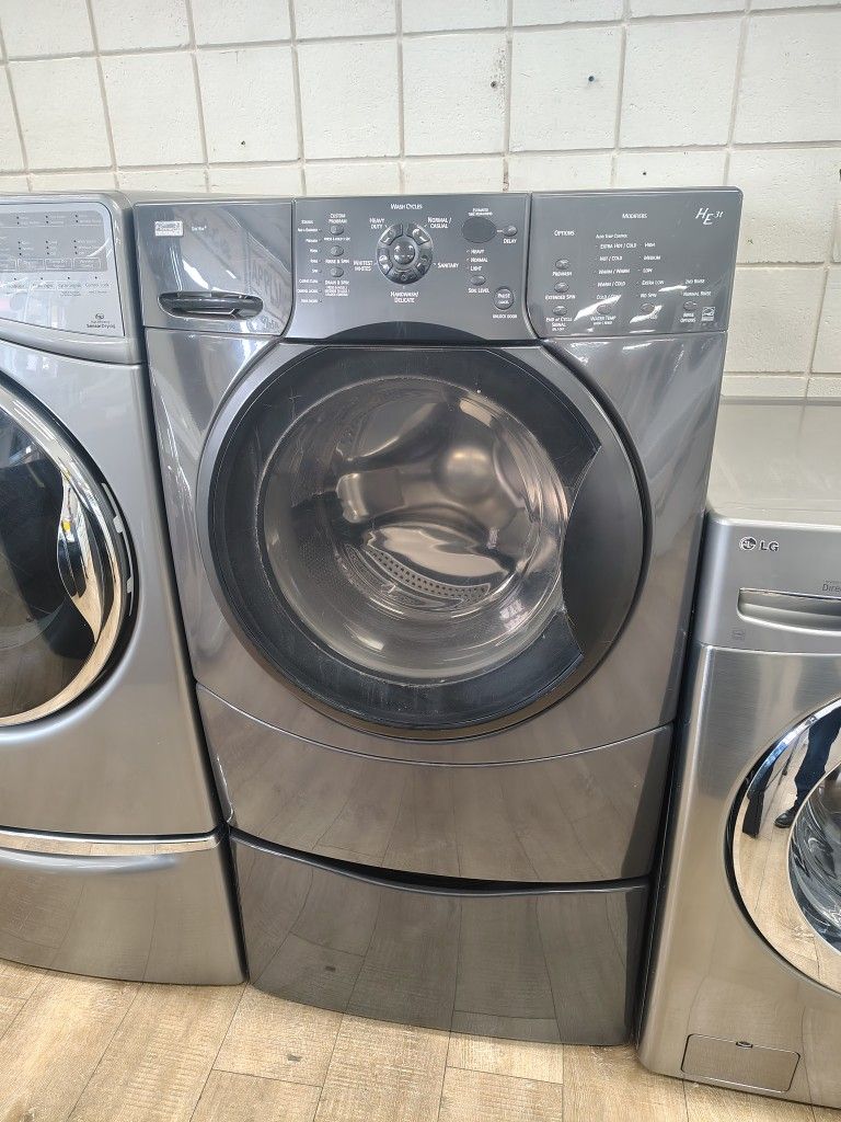 Kenmore Elite Frond Load Washer Super Capacity In Excellent Working Condition