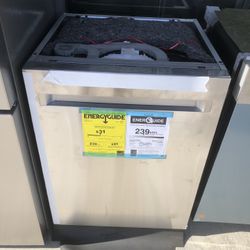GE Profile 18” Stainless Steel Dishwasher 