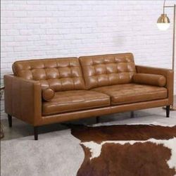 Beautiful Carmel Leather Sofa (New)