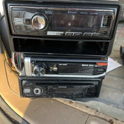 Radios One Din Boss , Dual And Keenwood All For $60