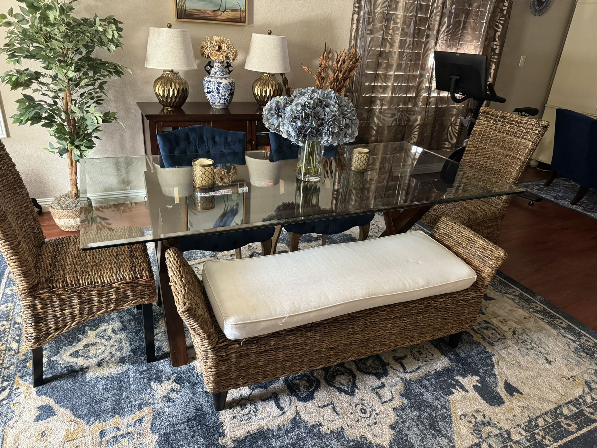 Rustic Chic Dining Room: Must go! for Sale in Tustin, CA - OfferUp