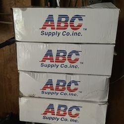 Inch & 1/4 Roofing Nail For Gun.$100 For 4 Boxes