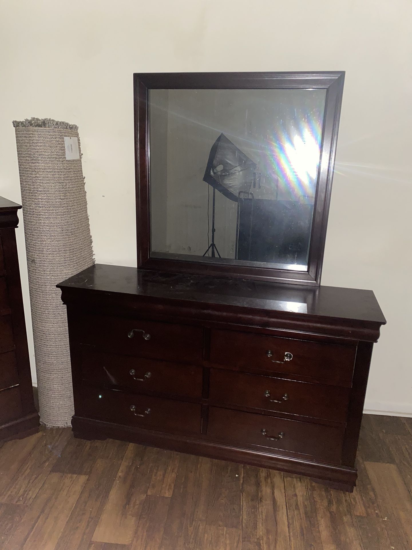Bedroom set with Rug