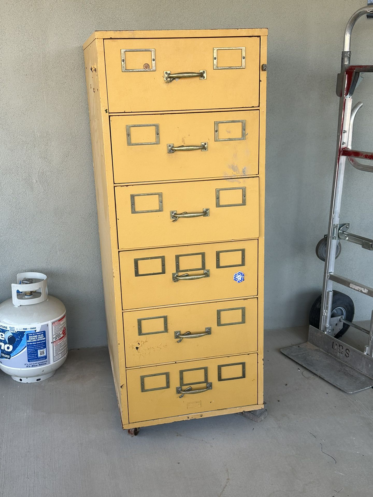Safe Laboratory Fire Safe File Cabinet