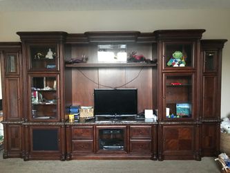 TV Entertainment $200