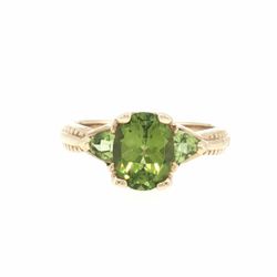 Woman’s Ladies 14k Yellow Gold Oval Green Three Stone Ring Size 7 GP3118392