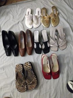 Women's size 7 shoes