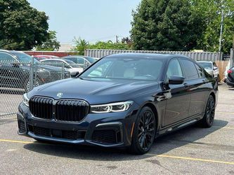 2022 BMW 750