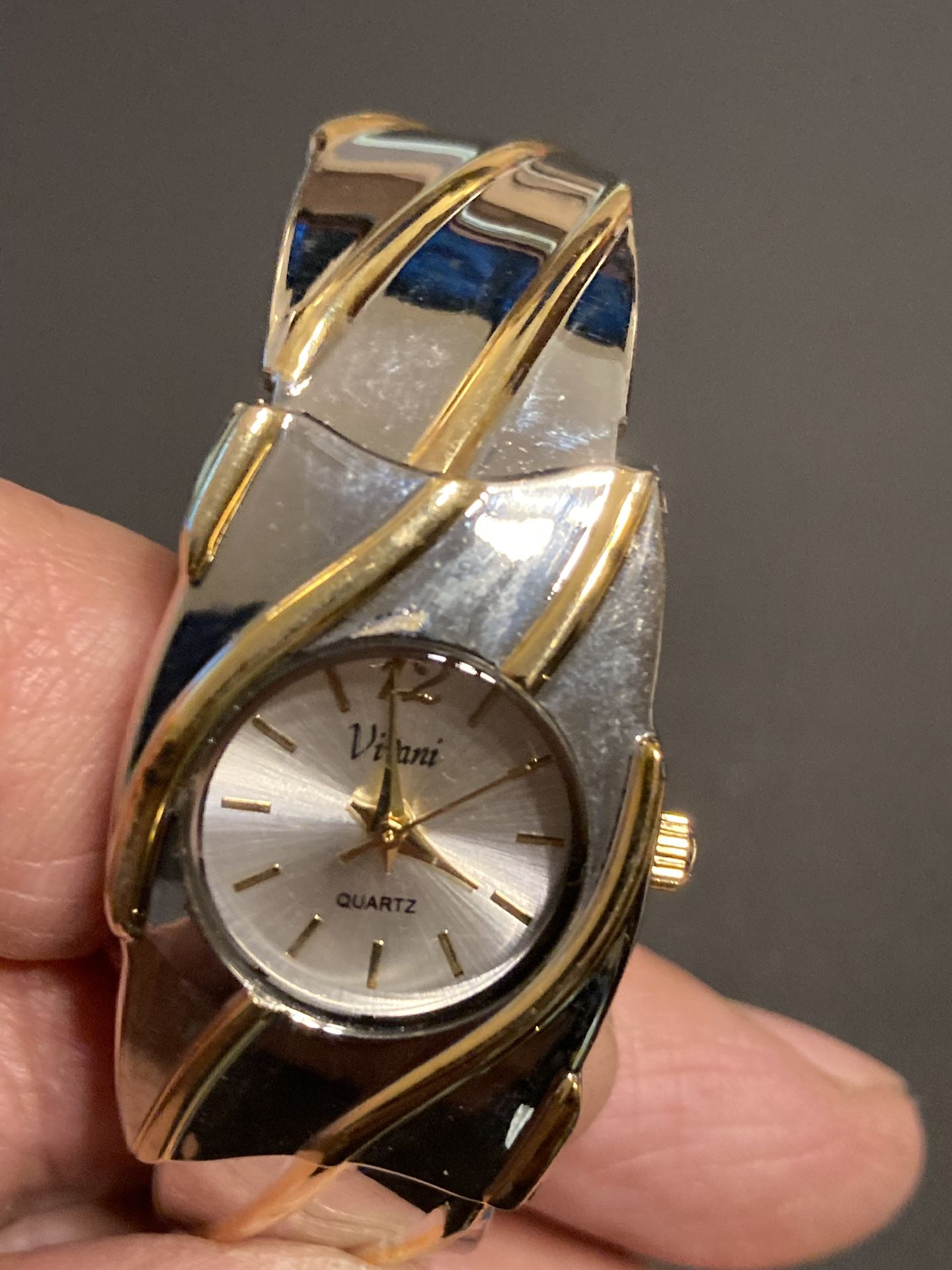 Vivani Ladies Quartz Watch