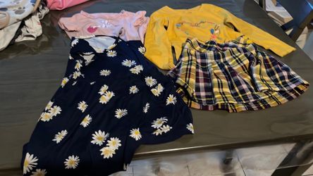 Girls size 3  $4.00