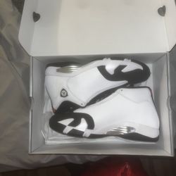 Jordan 14’s Black Toe