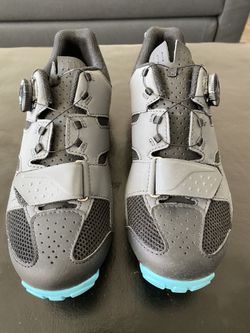 Newer Giro Winen’s Cycling Shoes With SPD Cleats