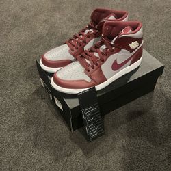 Size 11 Air Jordan 1 Mid Light Smoke Grey with box