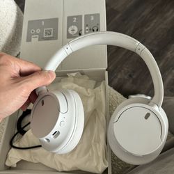 Sony WH-CH720N Noise Canceling Wireless Bluetooth Headphones
