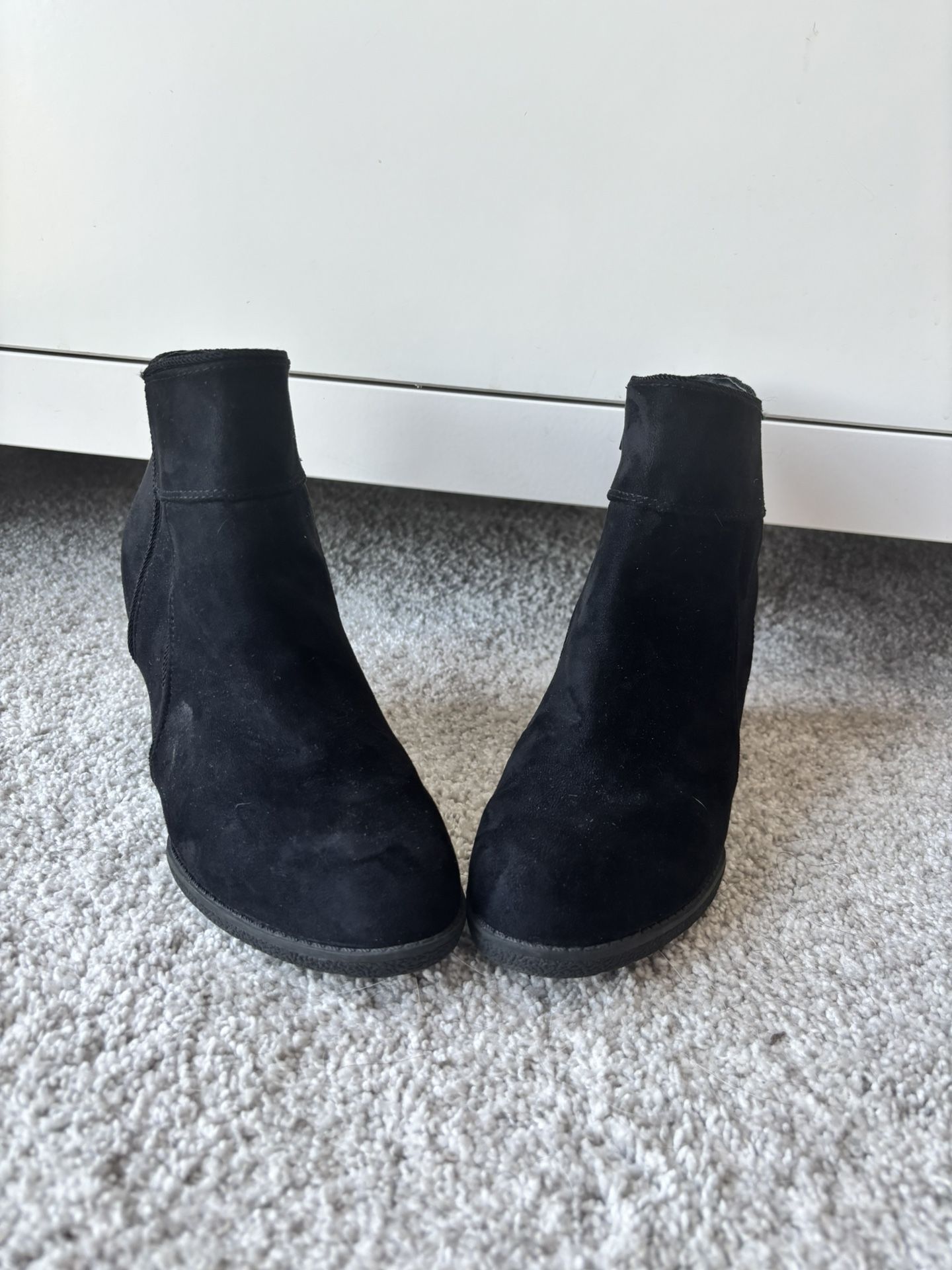 Black Ankle Wedge Boots- Great Condition 6.5