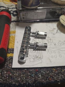Guyker Tom bridge no tailpiece
