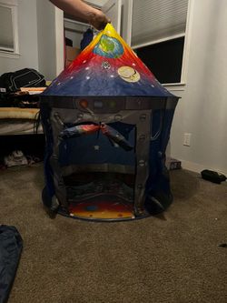 Play tent