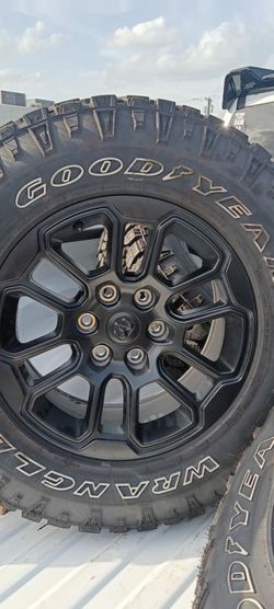 Rims and tires for Dodge ram 2025