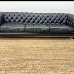 Chesterfield leather sofa, black/gray distressed