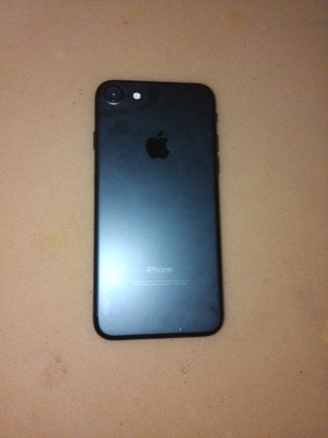 iPhone 8