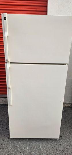 Hotpoint Fridge