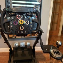 Thrustmaster T300RS with stand