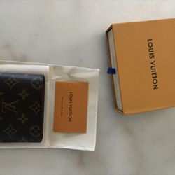 Louis Vuitton Men’s Wallet in Brown