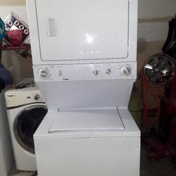 Kenmore Stackable washer And Dryer Combo