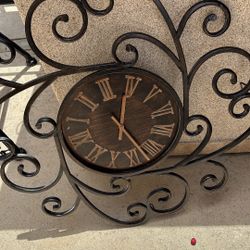 Clock 
