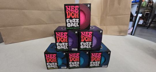 Needoh Fuzz Ball