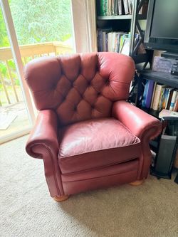 Leather recliner-large and super comfortable!