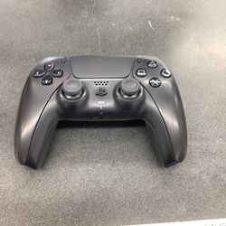 BLACK PS5 CONTROLLER