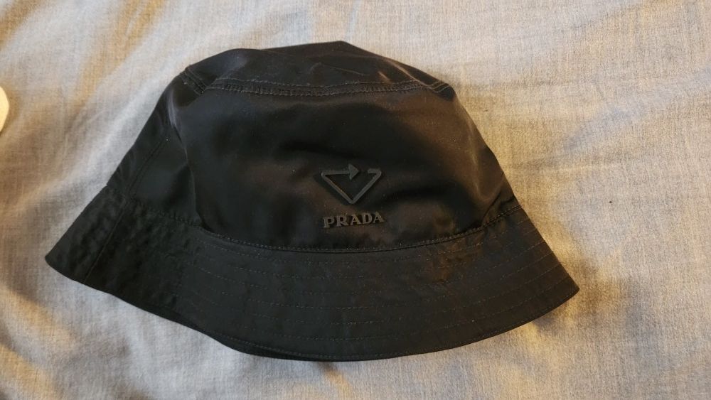 Prada Black NYLON Bucket Hat With SHOPPING BAG