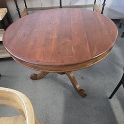 Wood Round Table 